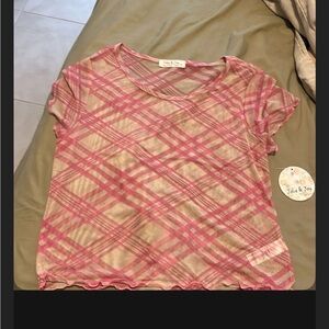 NWT stretchy juniors large pink shirt Jolie and joy 839